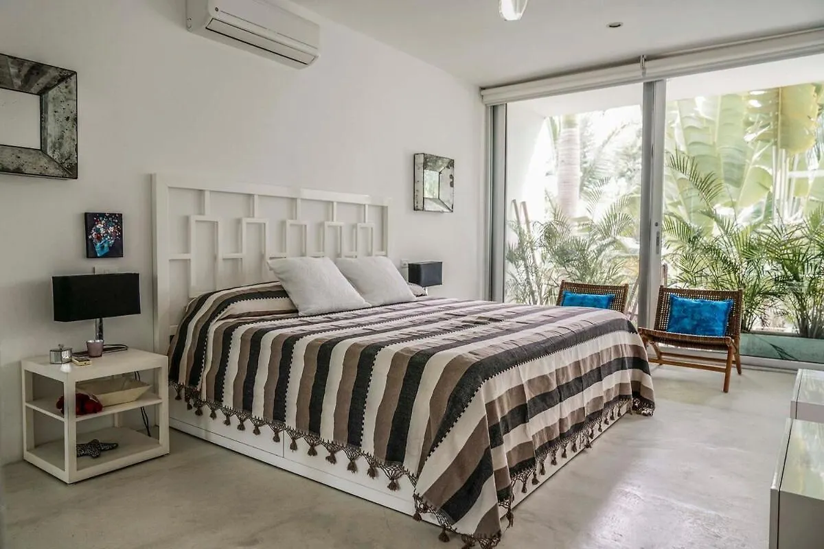 White - Unique Spacious Home And Beach Club Access Tulum Pueblo