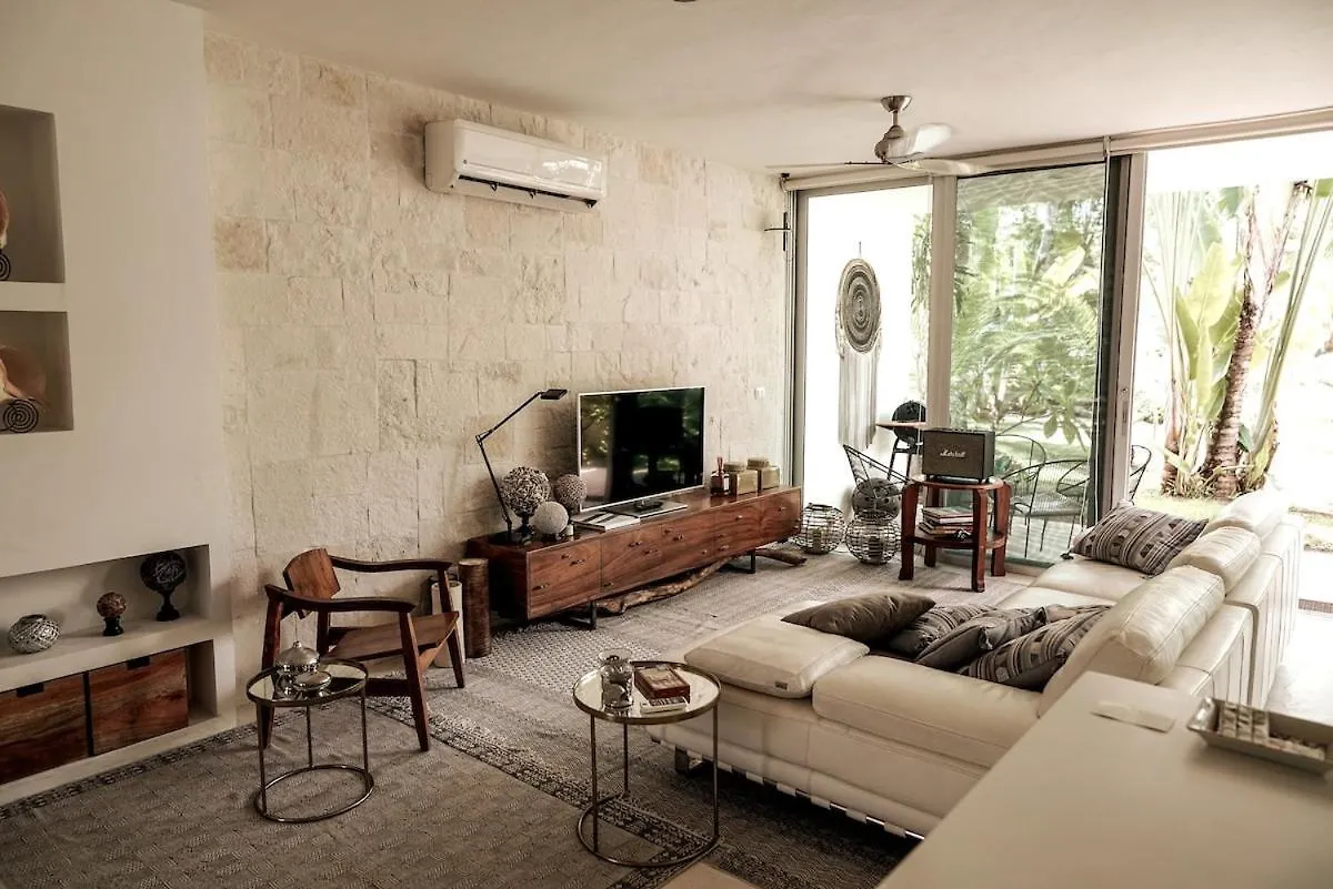 White - Unique Spacious Home And Beach Club Access Tulum Pueblo