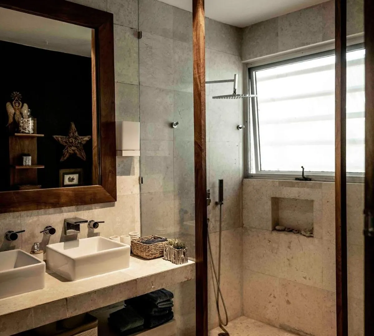 White - Unique Spacious Home And Beach Club Access Tulum Pueblo Mexico